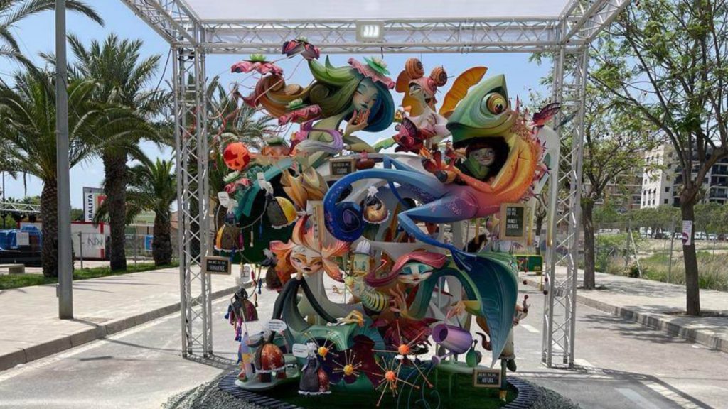 Foguera Infantil Baver - Els Antigons 2023