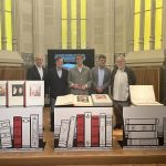 La Diputación de Alicante recibe la donación de dos ejemplares históricos sobre Pompeya para la Biblioteca del MARQ
