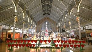 El Mercado de Colón estrena este jueves su ornamentación de Navidad y la iluminación festiva