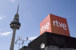 Lo Rat Penat rebuja la possible emissió en català de la 2 TV i Clan en la Comunitat Valenciana