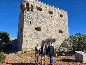 La Diputación de Castellón reafirma su apuesta por el patrimonio y anuncia la rehabilitación de la Torre del Rey de Oropesa del Mar