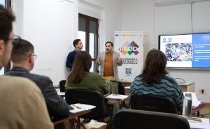 Cullera i el sector turístic reforcen l’atenció al públic en matèria LGTBIQ+