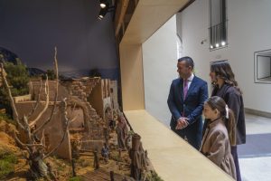 Mompó rep a les Falleres Majors de València 2026 en la Diputació