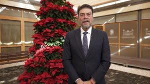 Barcala brinda por una Navidad que contagie la ilusión de los niños y solidaria con los que menos tienen