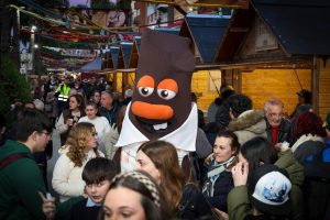 La III Feria del Chocolate y el Porrat de Sant Blai reúnen a más de 150.000 personas en Torrent