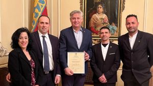 Josep Vicent Navarro Raga rep el títul de Clavari d’Honor 2026 de la Germandat de la Coronació d’Espines