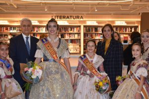 El Corte Inglés rinde homenaje a las Falleras Mayores de Valencia