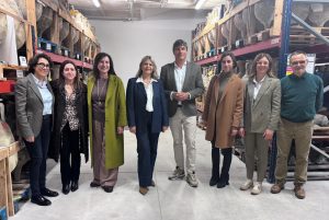 Cultura traslada el compromiso del Consell con la protección del patrimonio subacuático y romano de Villajoyosa