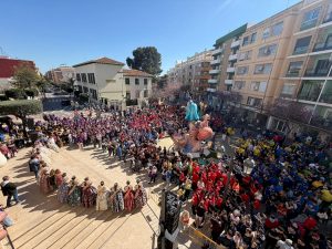 La Falla Plaça Porta del Sol-La Canyada repite el primer premio de Sección Especial en las Fallas 2026 de Paterna