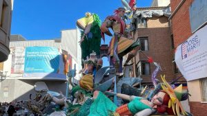 La falla de Camí Nou de Alzira cae al suelo
