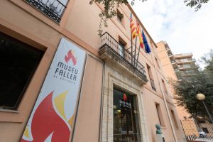 El Museo Fallero concluye la primera fase de restauración y limpieza de los ‘ninots indultats’ en la que se ha tratado un total de 66 piezas