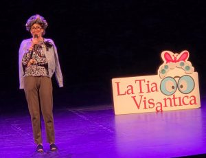 La Tía Visantica llena el Teatro Principal de Castellón en una nueva jornada del ciclo “Del Dolor al Humor”