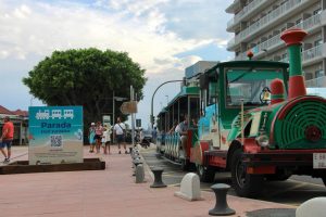El tren turístico se suma a los atractivos de la novena edición de Escala Castelló con un itinerario por el Grao