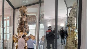 El Ayuntamiento de Valencia recupera la tradición de la misa y procesión en honor a la Virgen de los Desamparados de Tabacalera